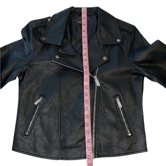 Romeo + Juliet Couture Black Faux Leather Jacket Size Medium NWT - Picture 11 of 17